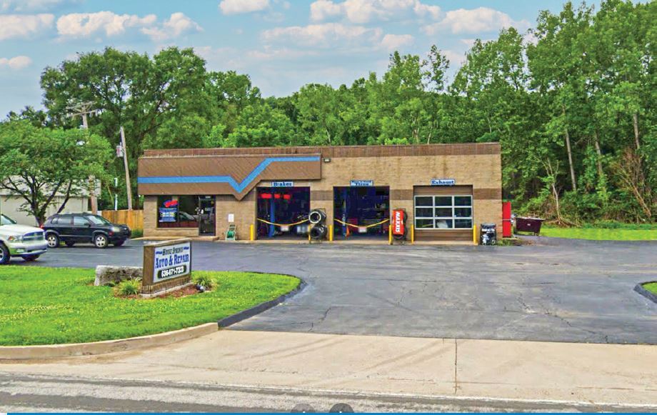 4663 Highway W, Byrnes Mill, MO 63051