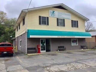 1599 Fincastle Tpke, Tazewell, VA for sale - Primary Photo - Image 1 of 1