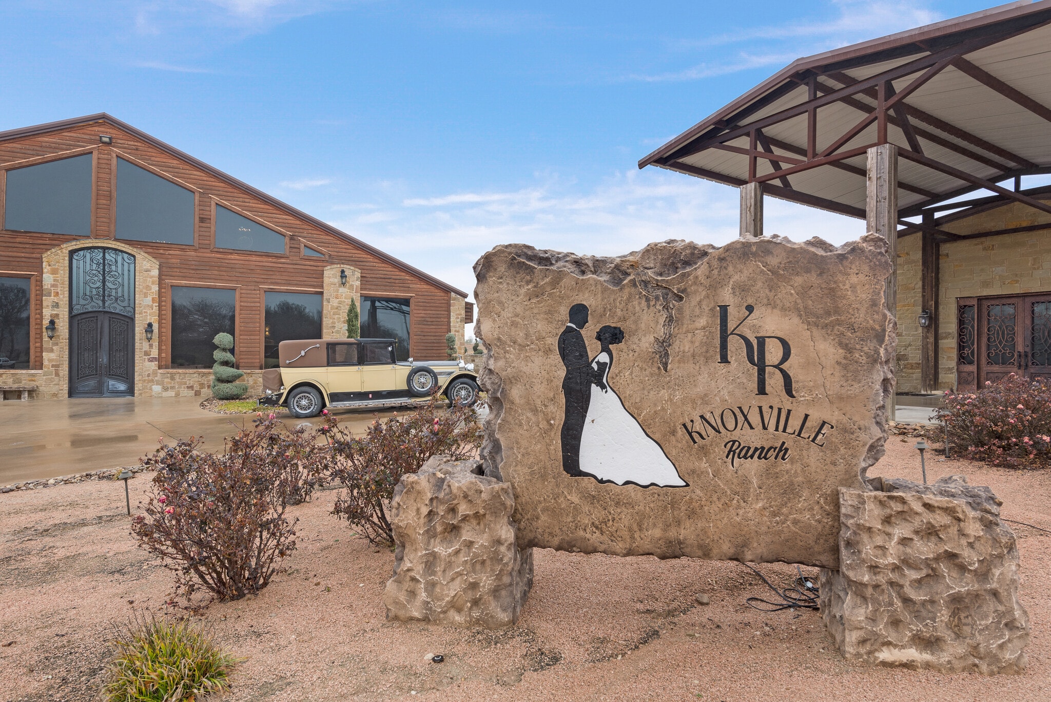 4899 Leroy Pky, Elm Mott, TX for sale Primary Photo- Image 1 of 80