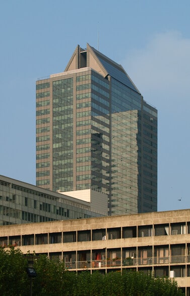 20 Avenue André Prothin, Courbevoie for lease - Building Photo - Image 2 of 30