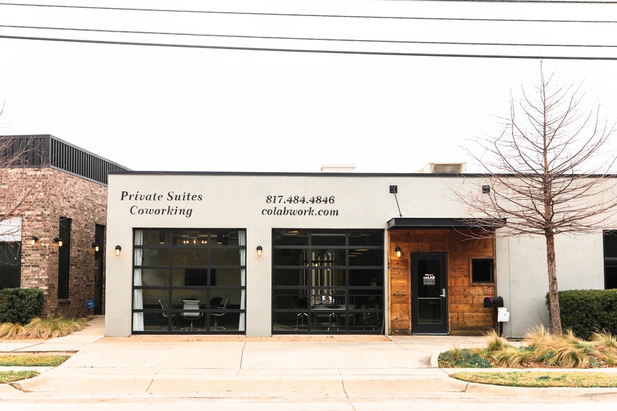 262 Carroll St, Fort Worth, TX for lease - Primary Photo - Image 1 of 8