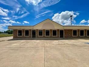 306-308 N 24th St, Rogers, AR for lease Interior Photo- Image 2 of 6