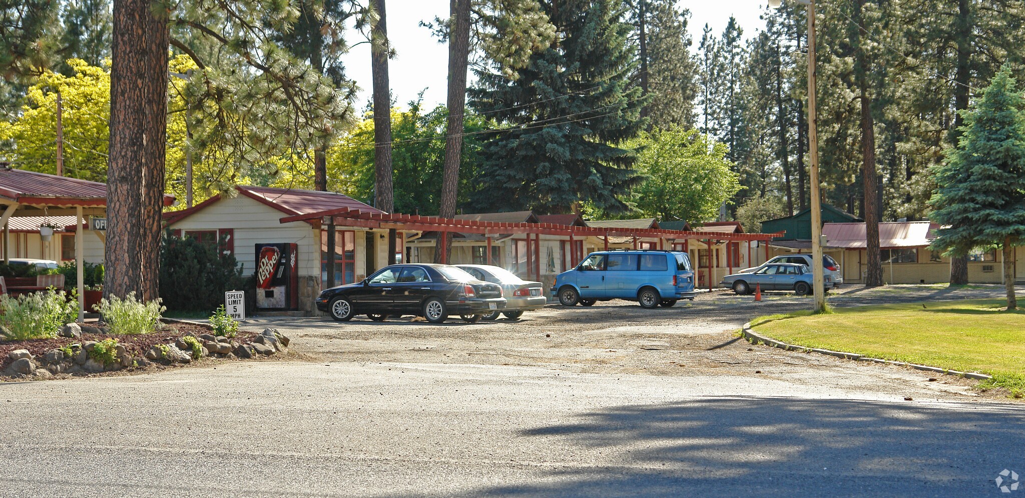 5415 W Sunset Hwy, Spokane, WA for sale Primary Photo- Image 1 of 1