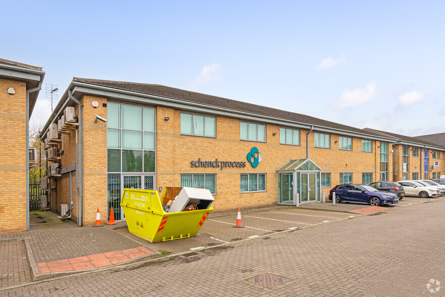 Ten Pound Walk, Doncaster for lease - Building Photo - Image 1 of 2