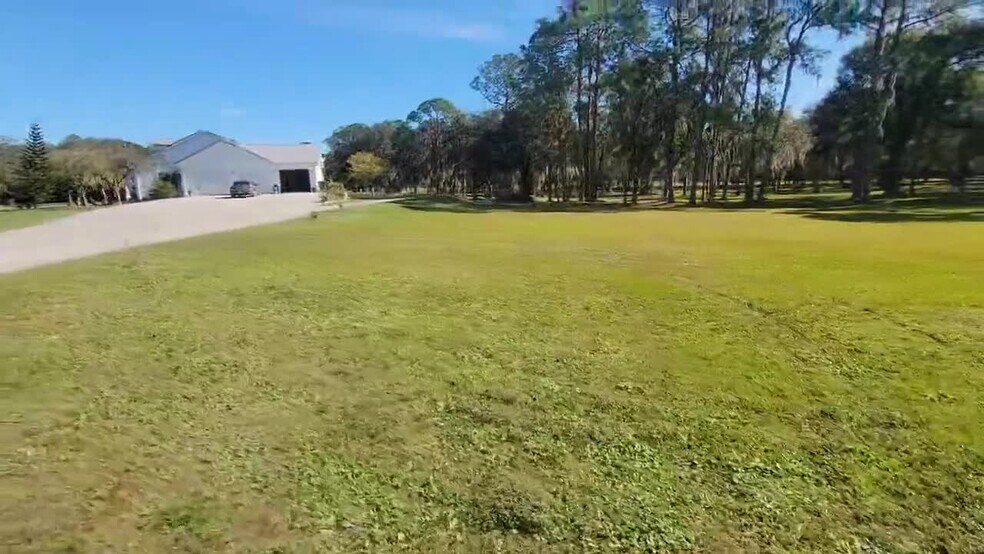 3600 Bunker Rd, Lakeland, FL for sale - Commercial Listing Video - Image 2 of 27