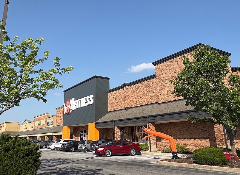 8266 N Lindbergh Blvd, Florissant, MO for lease - Building Photo - Image 2 of 13