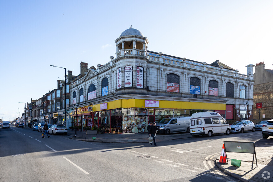 220-228 Northdown Rd, Margate for lease - Primary Photo - Image 1 of 6