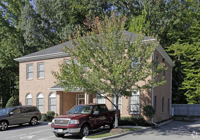 116 Landmark Sq, Virginia Beach, VA for lease - Building Photo - Image 2 of 5