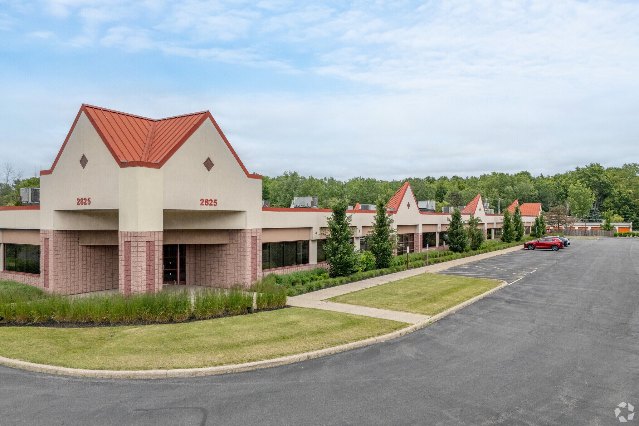 2825 Niagara Falls Blvd, Amherst, NY for sale Primary Photo- Image 1 of 1