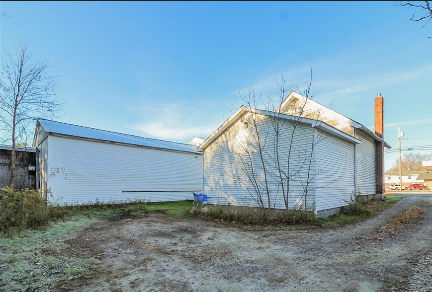 37 Gouverneur St, Canton, NY for sale - Building Photo - Image 3 of 15