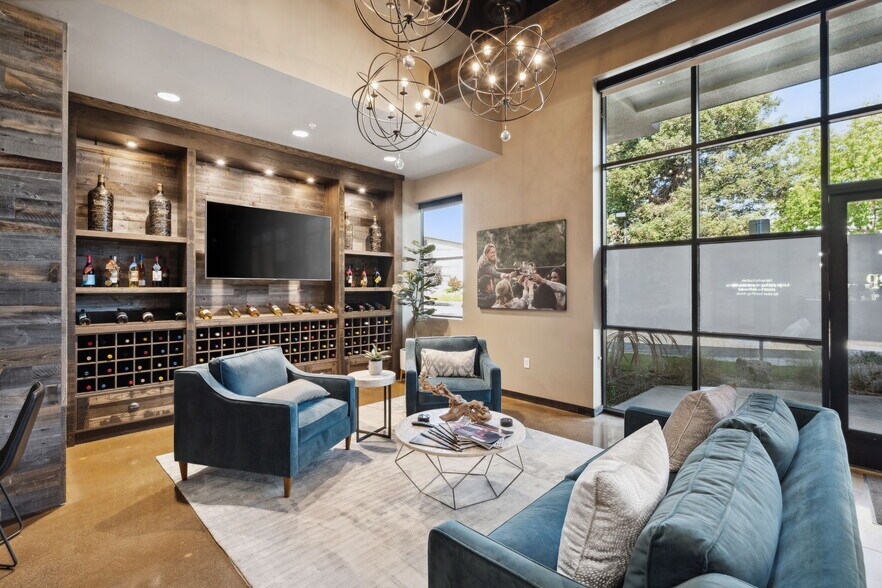 560-562 Technology Way, Napa, CA for lease - Interior Photo - Image 2 of 17