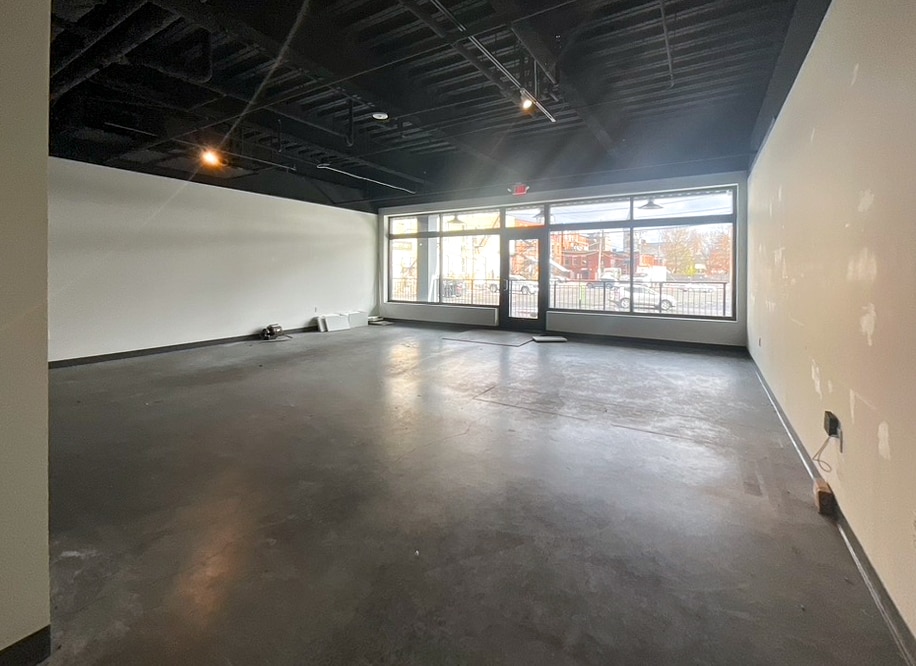 34 Bridge St, Great Barrington, MA for lease Interior Photo- Image 1 of 18