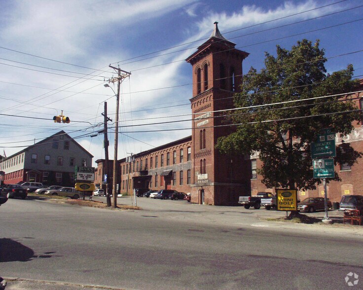 476 Main St, Clinton, MA for sale - Primary Photo - Image 1 of 1