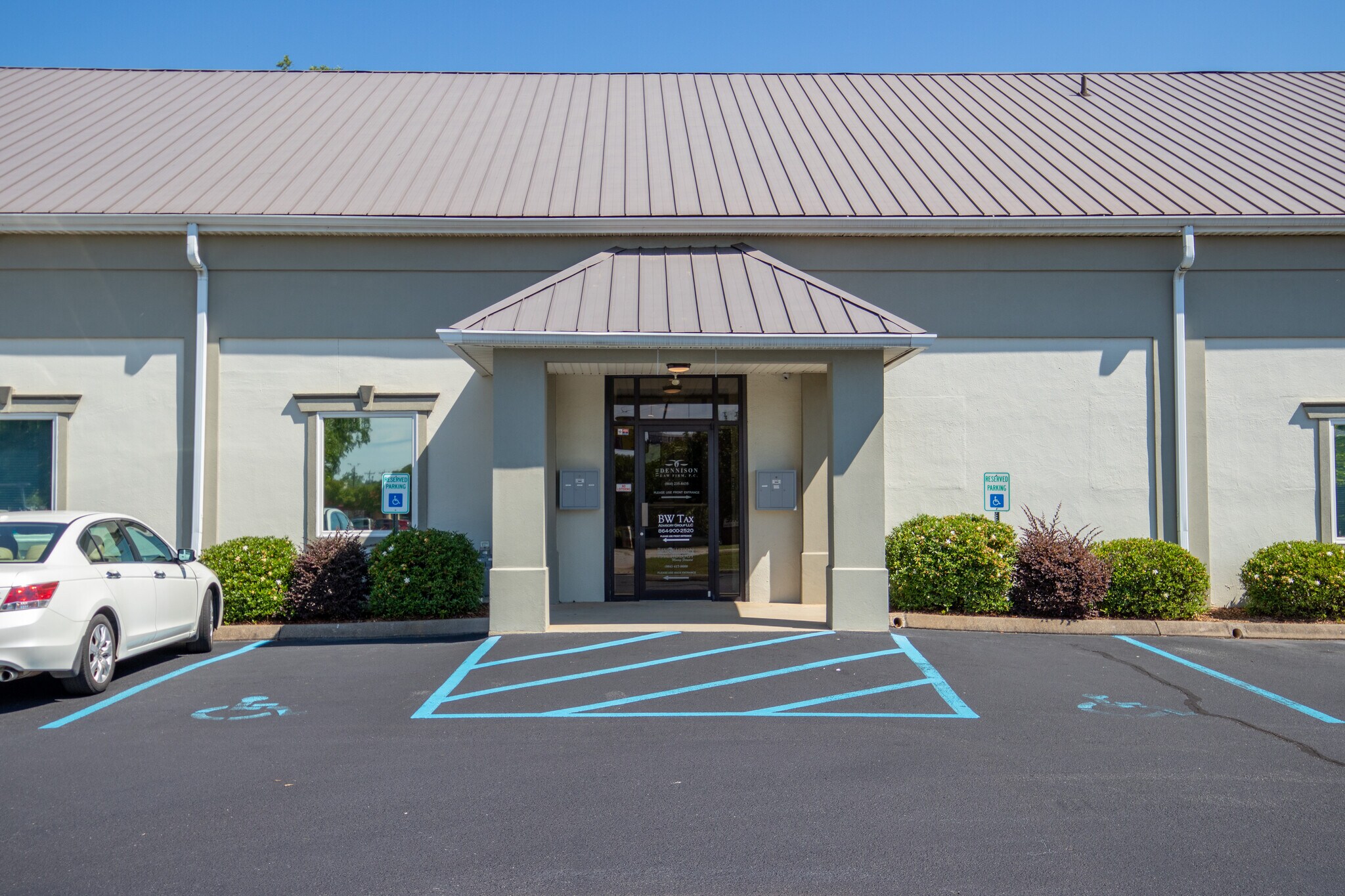 301 Rutherford St, Greenville, SC 29609 Office for Sale