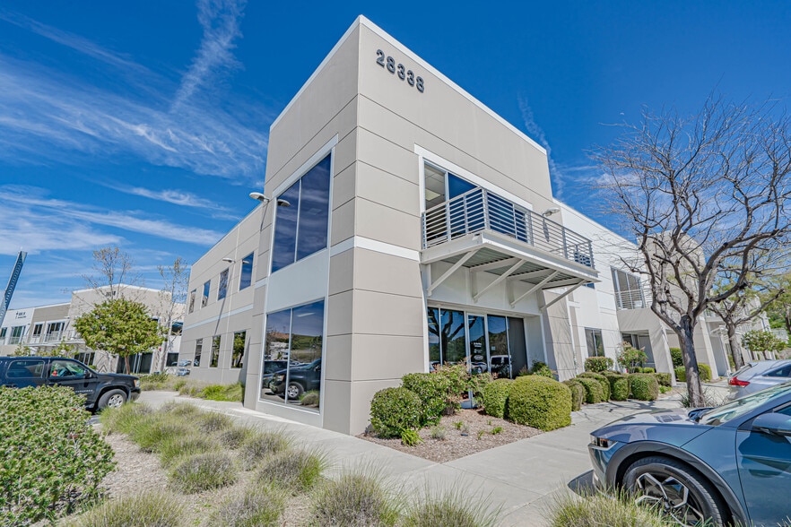 28338 Constellation Rd, Valencia, CA for sale - Building Photo - Image 1 of 20