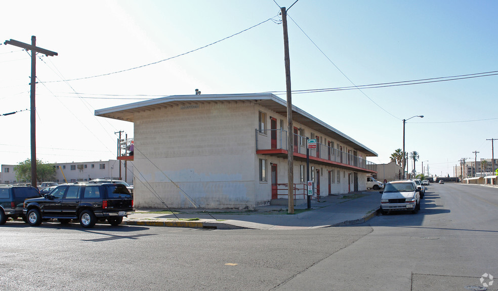 900 S Oregon St, El Paso, TX for sale - Primary Photo - Image 1 of 1