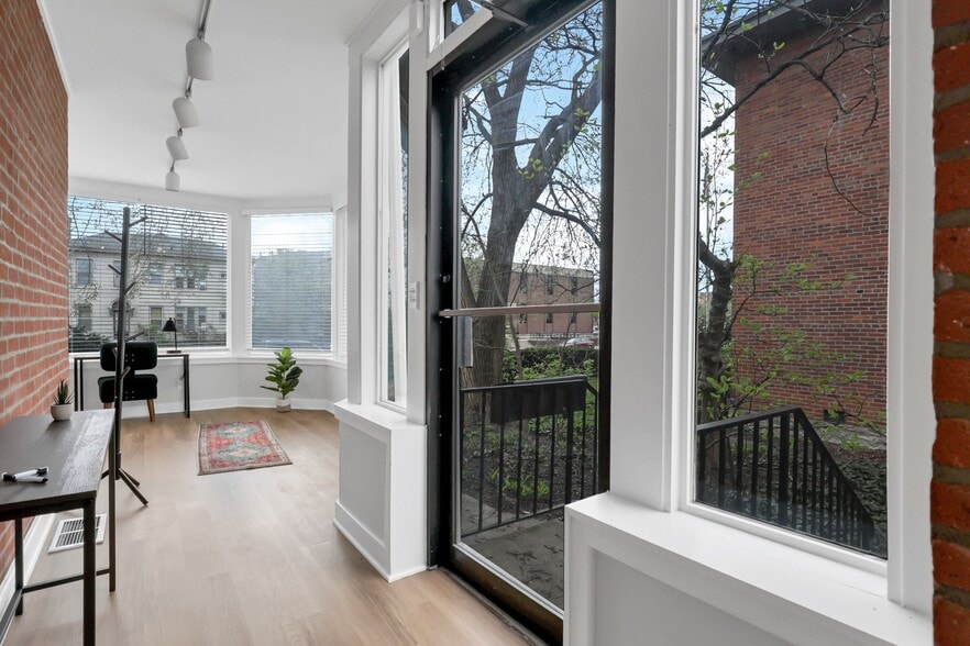 572 E Rich St, Columbus, OH for lease - Building Photo - Image 3 of 20