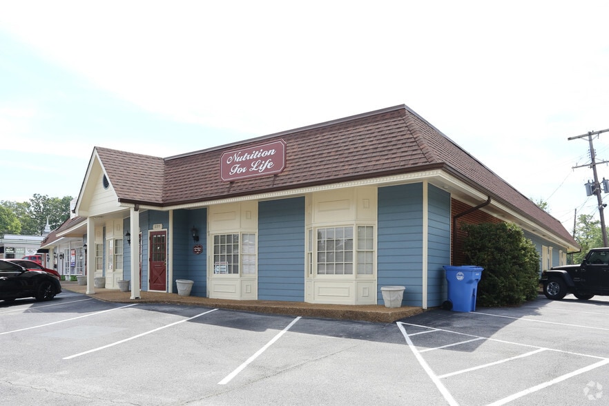 6400-6406 E Brainerd Rd, Chattanooga, TN for lease - Primary Photo - Image 2 of 7