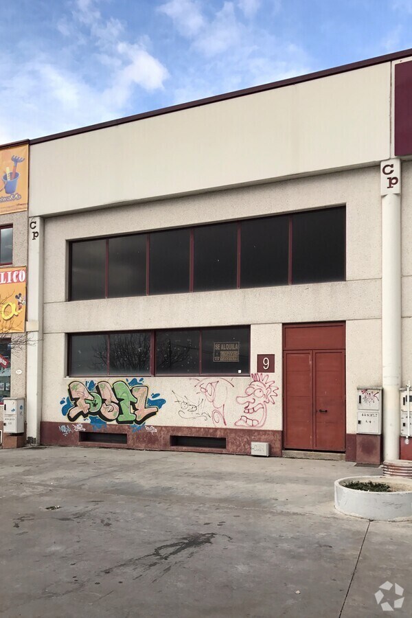 Calle la Cuesta de la Reina, 29, Seseña, TOL 45223 - Unit Puerta 9 -  - Interior Photo - Image 1 of 2