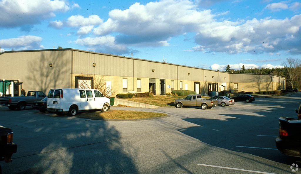 898 Main St, Acton, MA 01720