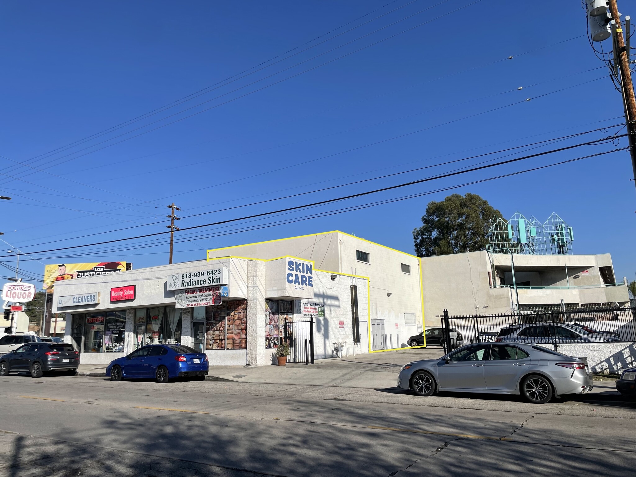 8250 Ventura Canyon Ave, Panorama City, CA for sale Building Photo- Image 1 of 1