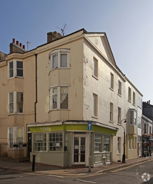 42 Waterloo St, Hove for sale - Primary Photo - Image 1 of 1