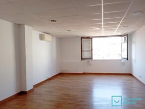 Office in Barcelona, Barcelona for lease Interior Photo- Image 1 of 6