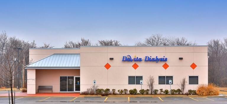 1111 North E O Loop, Grove, OK for sale - Primary Photo - Image 1 of 1