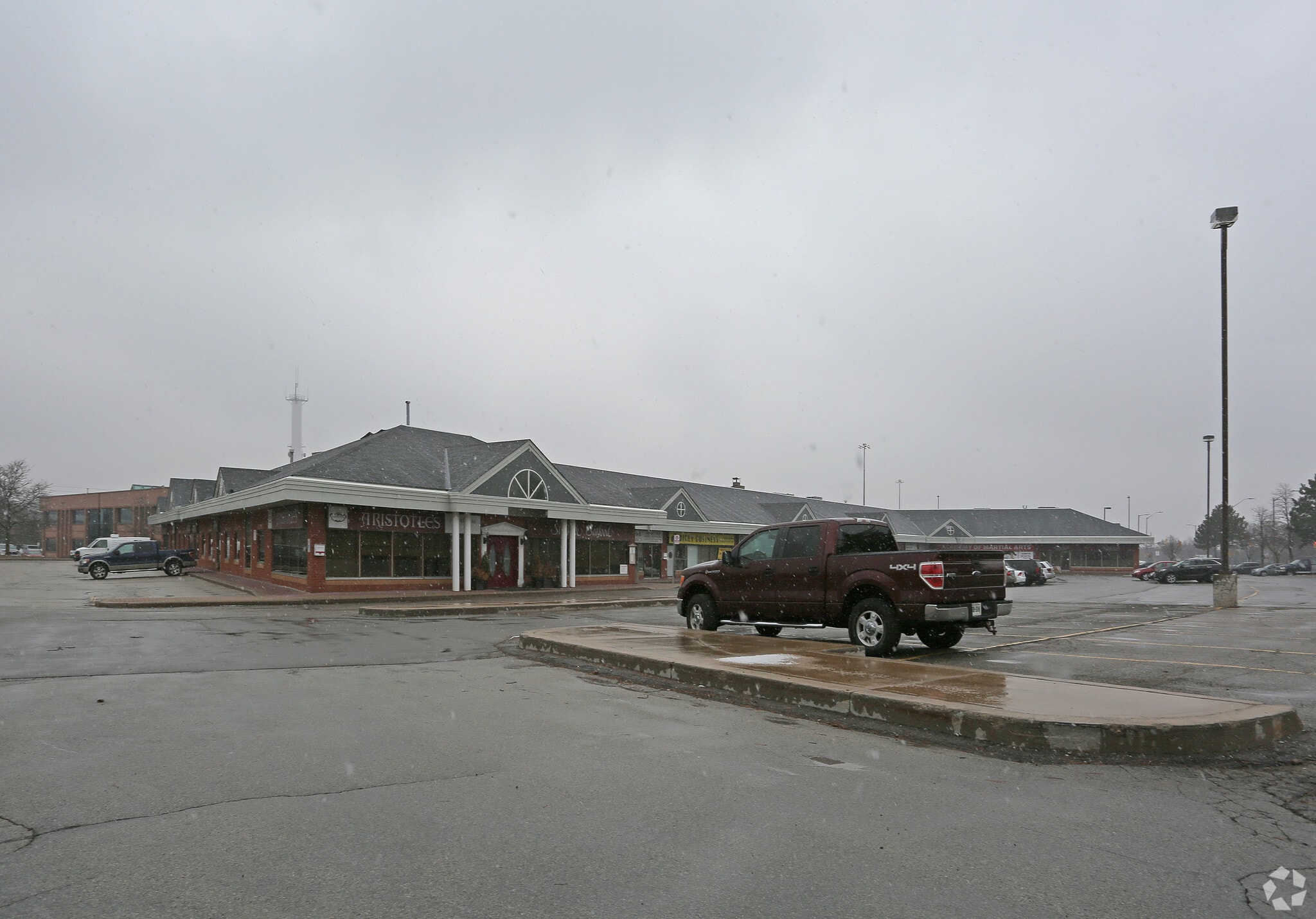 6905 Millcreek Dr, Mississauga, ON for sale Primary Photo- Image 1 of 1