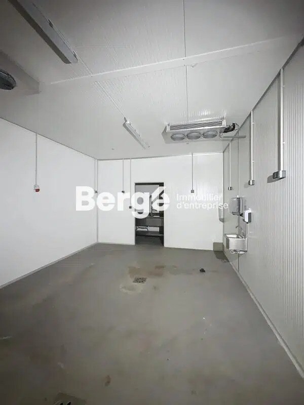 Industrial in Montauroux for lease Interior Photo- Image 1 of 12