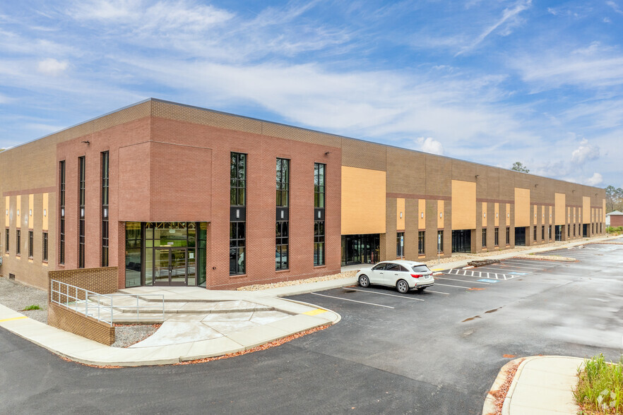 9003 Old Staples Mill, Richmond, VA for lease - Building Photo - Image 1 of 6