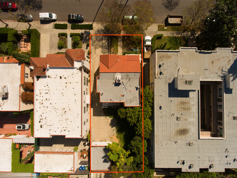 745 N Croft Ave, Los Angeles, CA for sale - Aerial - Image 2 of 26