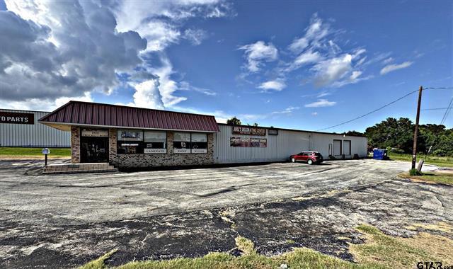 1900 Crockett Rd, Palestine, TX for sale Primary Photo- Image 1 of 77