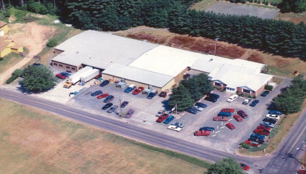 265 Field Rd, Somers, CT 06071