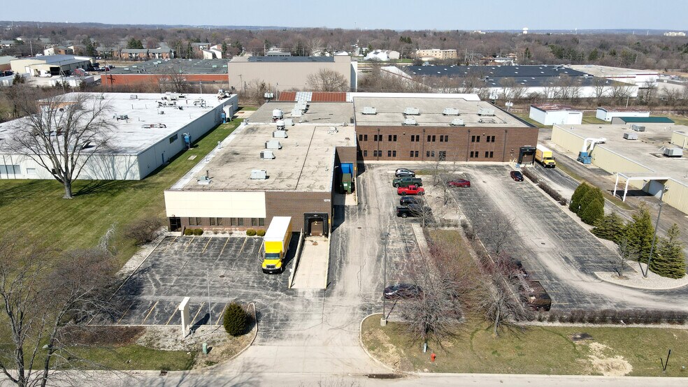 1270 Abbott Dr, Elgin, IL for sale - Building Photo - Image 1 of 1