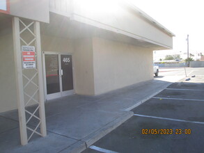 401-481 S Decatur Blvd, Las Vegas, NV for lease Building Photo- Image 1 of 10