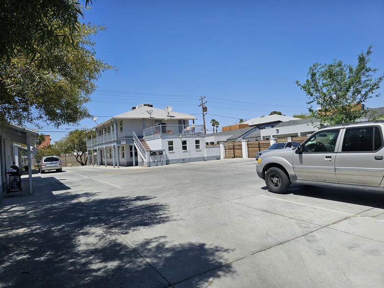 1025 Stewart Ave, Las Vegas, NV for sale - Building Photo - Image 1 of 9