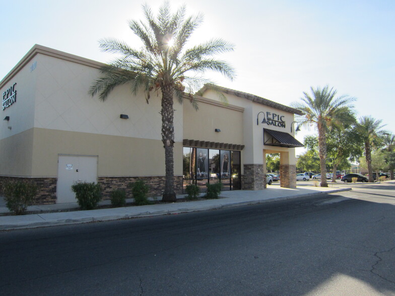 E Queen Creek Rd, Chandler, AZ for lease - Building Photo - Image 3 of 4