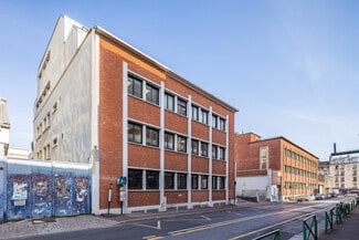 More details for 14 Rue Avaulée, Malakoff - Office for Lease