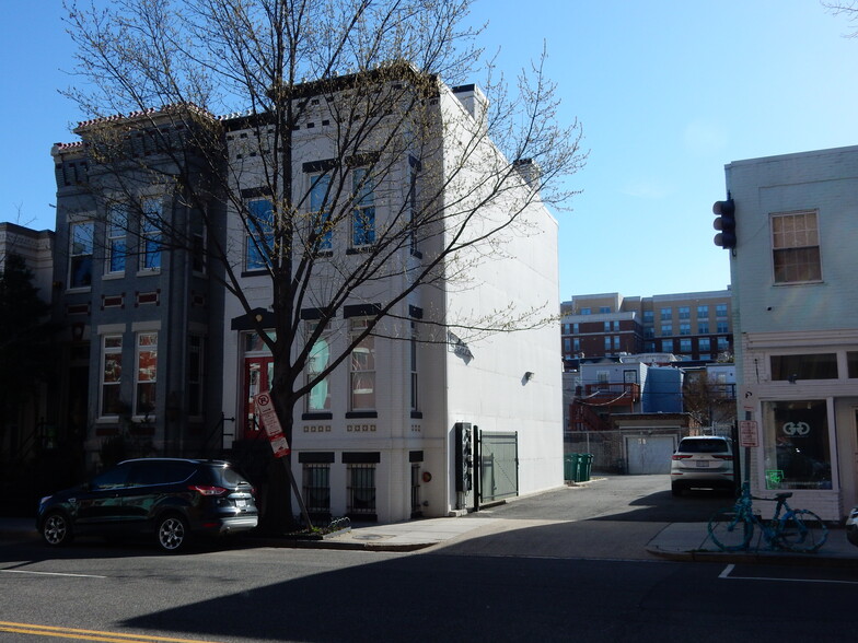 1533 9th St NW, Washington, DC for sale - Primary Photo - Image 1 of 1