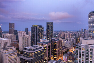 175 Bloor Street East, Toronto, ON - aerial  map view