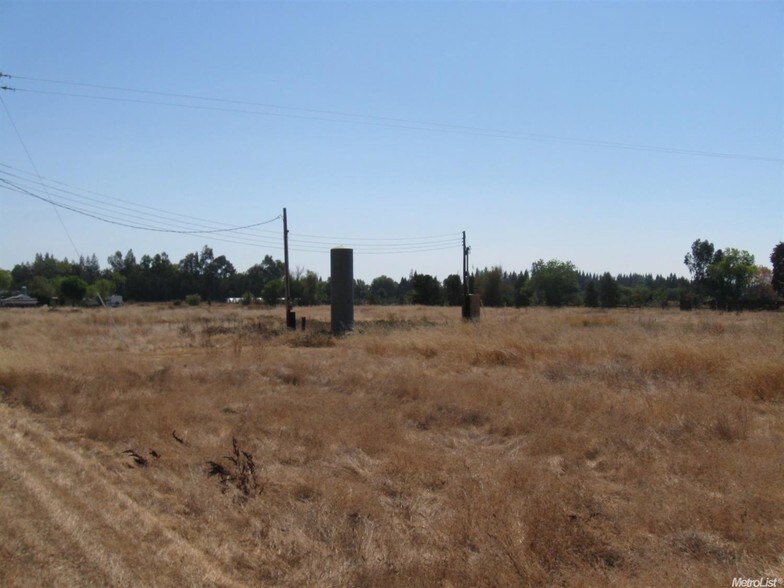 Bradshaw Rd, Elk Grove, CA 95624