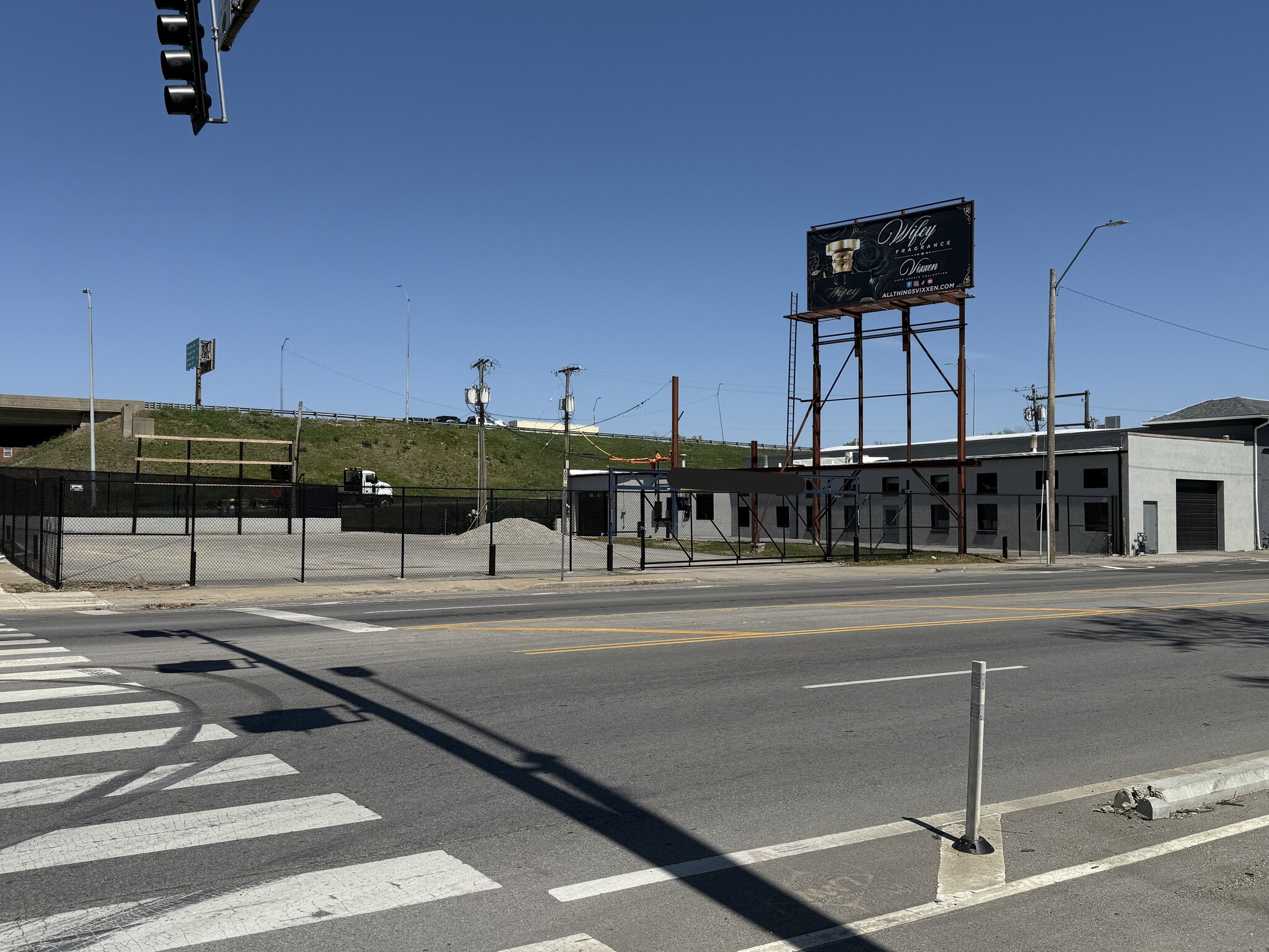 1510 E Truman Rd, Kansas City, MO for lease Building Photo- Image 1 of 9