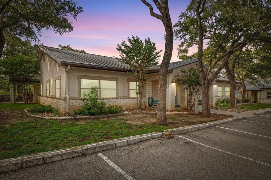 800 W Highway 290, Dripping Springs, TX for sale - Building Photo - Image 2 of 30