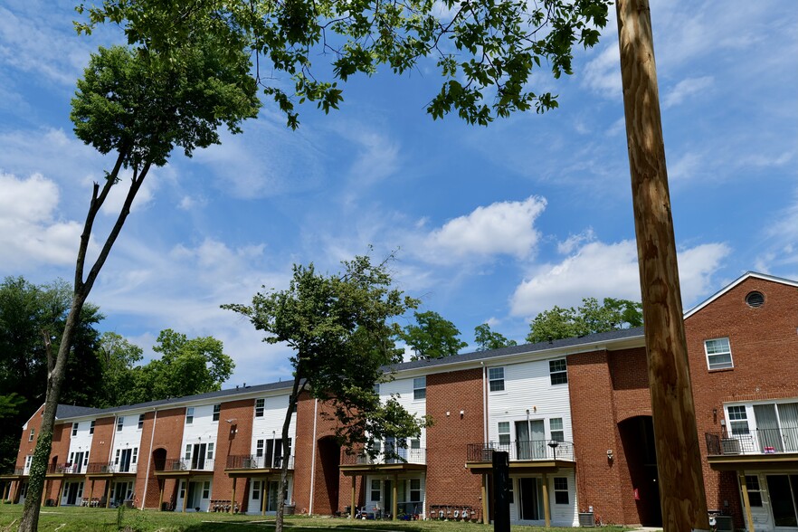 100-116 Turner Rd, Dayton, OH for sale - Building Photo - Image 1 of 6