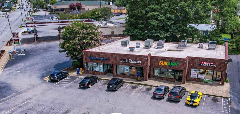 671 Spartanburg Hwy, Hendersonville, NC for sale Building Photo- Image 1 of 11