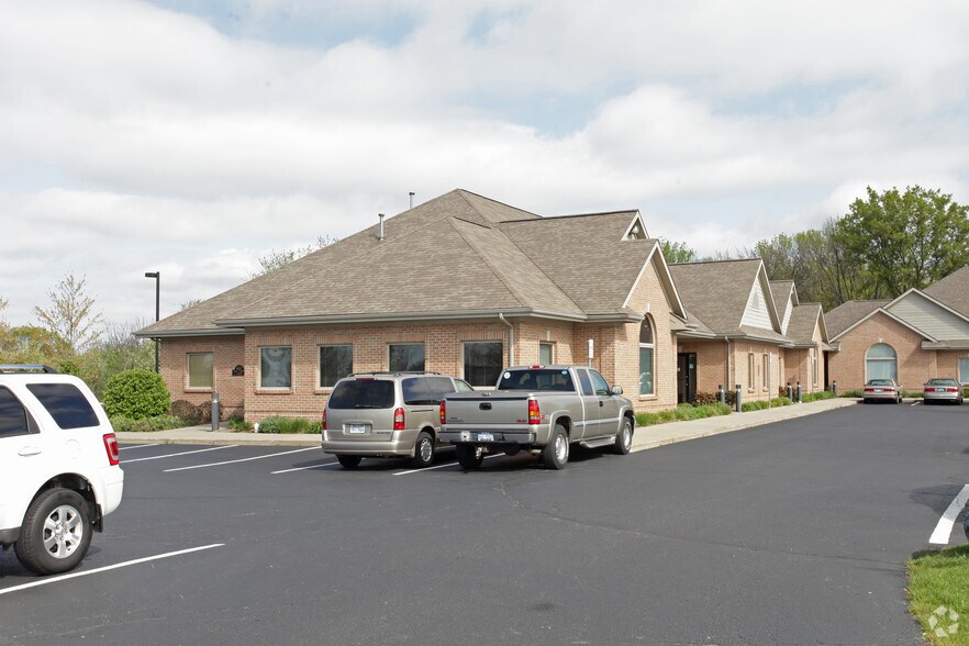 4115-4127 Embassy Dr SE, Grand Rapids, MI for sale - Primary Photo - Image 1 of 1