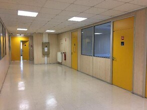 Office in Mitry-Mory for lease Interior Photo- Image 1 of 1