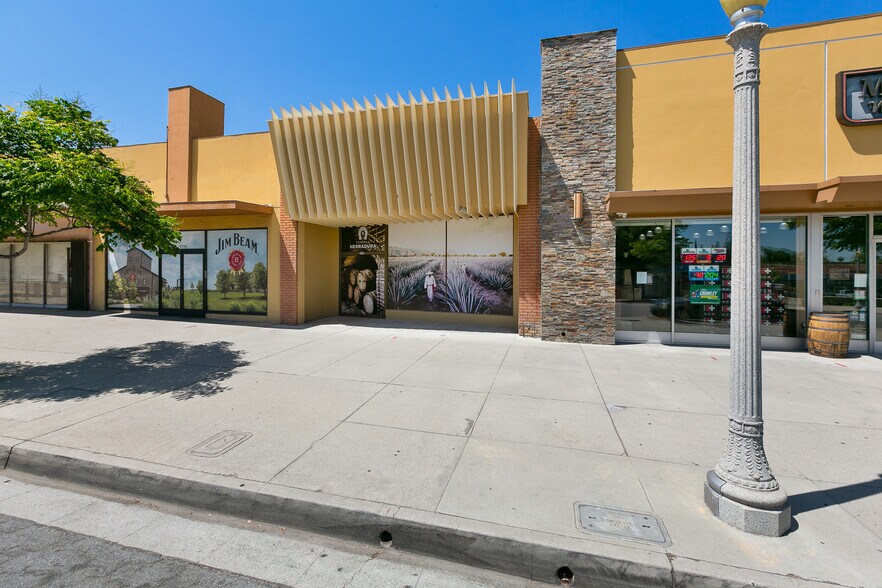 1781 E Washington Blvd, Pasadena, CA 91104