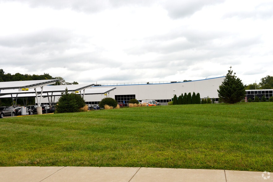 1 Assurant Way, Springfield, OH for sale - Building Photo - Image 3 of 12